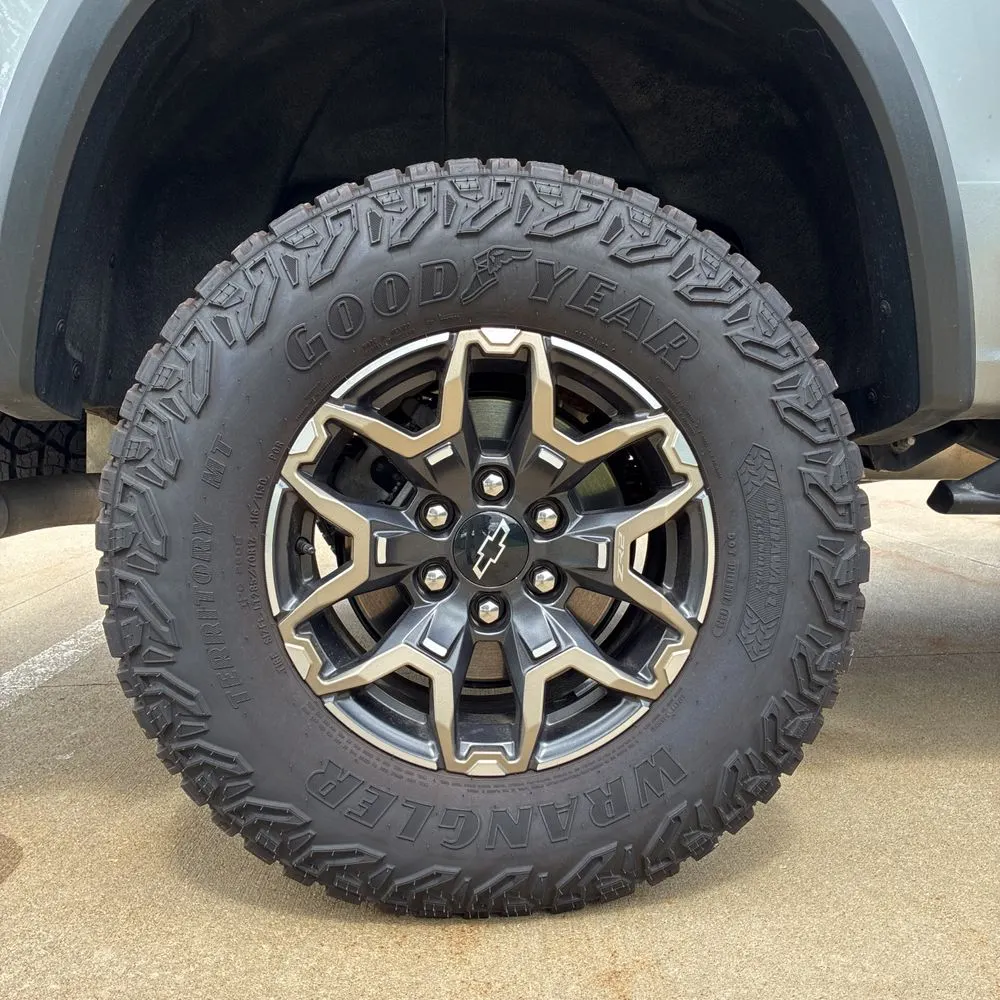 2023 Chevrolet Colorado ZR2