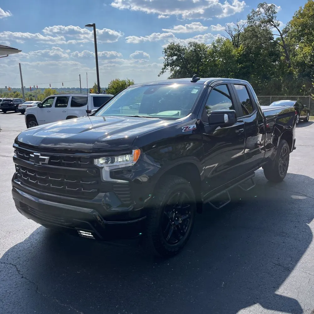 2025 Chevrolet Silverado 1500 RST