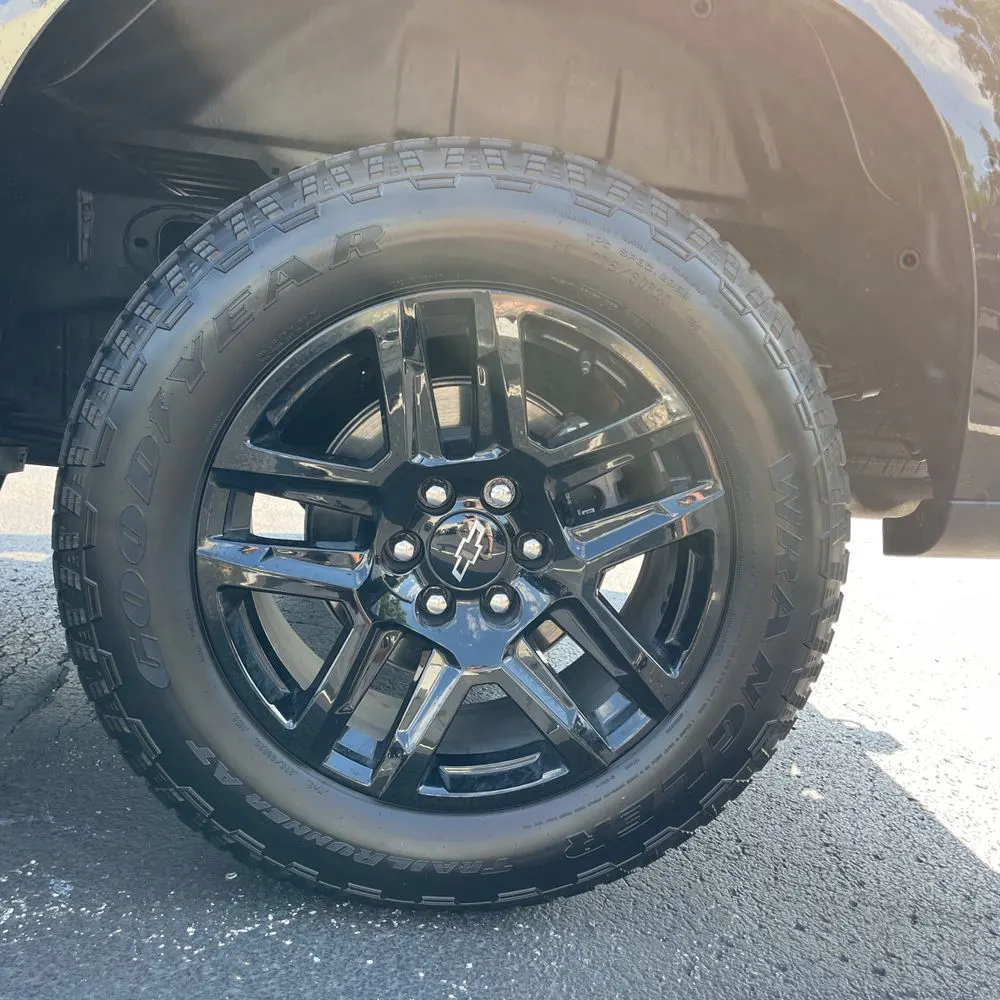 2025 Chevrolet Silverado 1500 RST