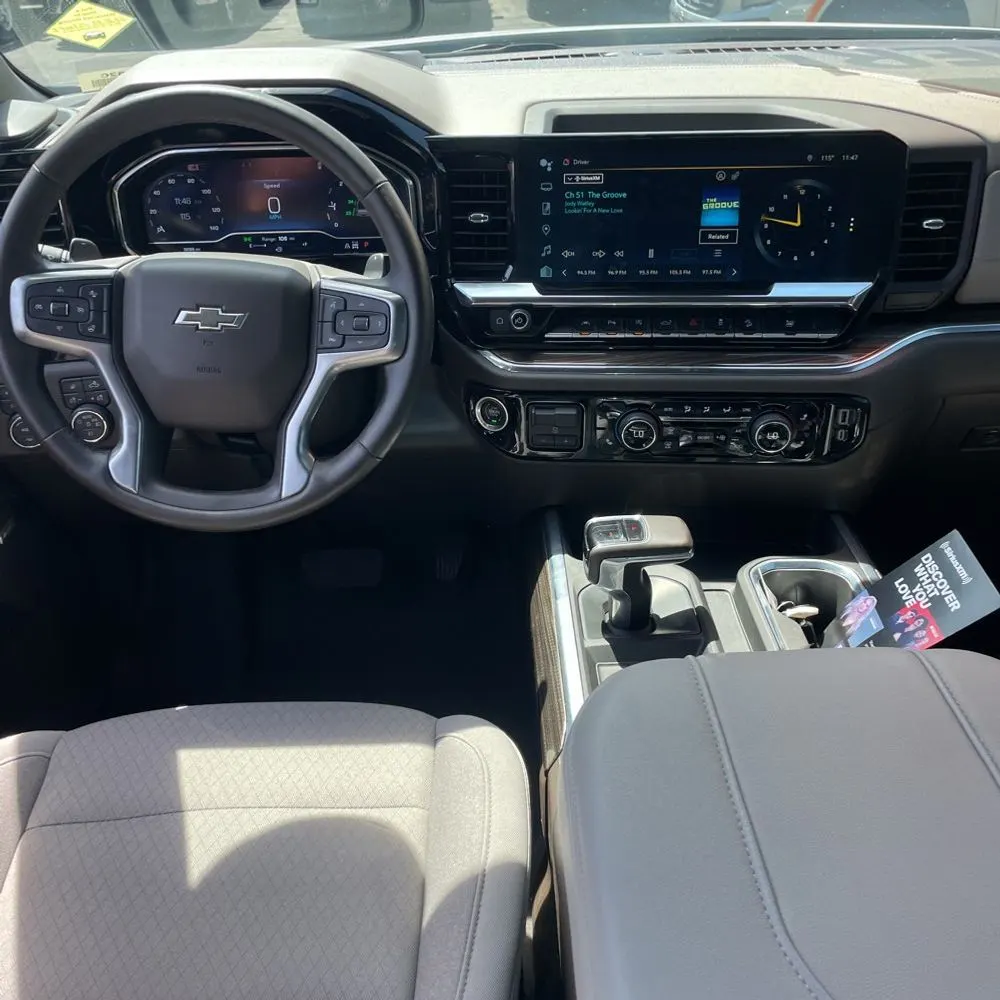 2024 Chevrolet Silverado 1500 RST