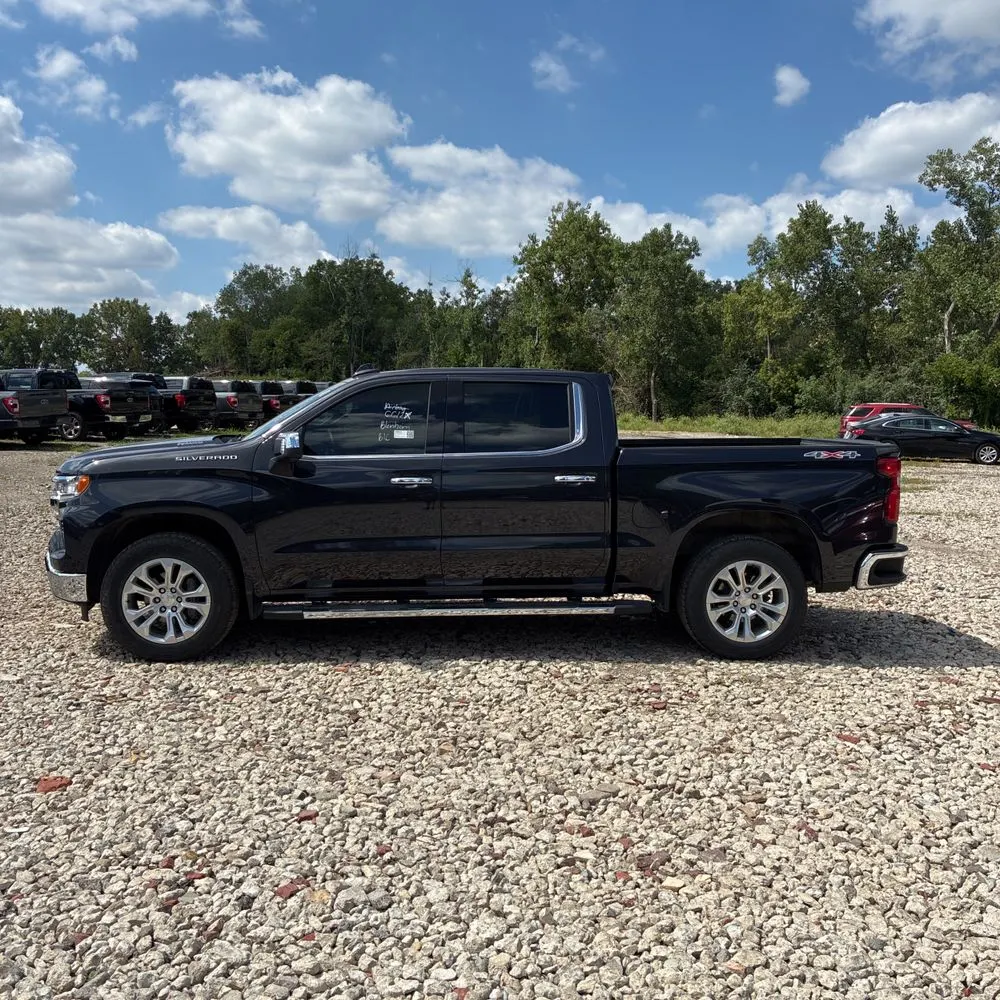 2024 Chevrolet Silverado 1500 LTZ
