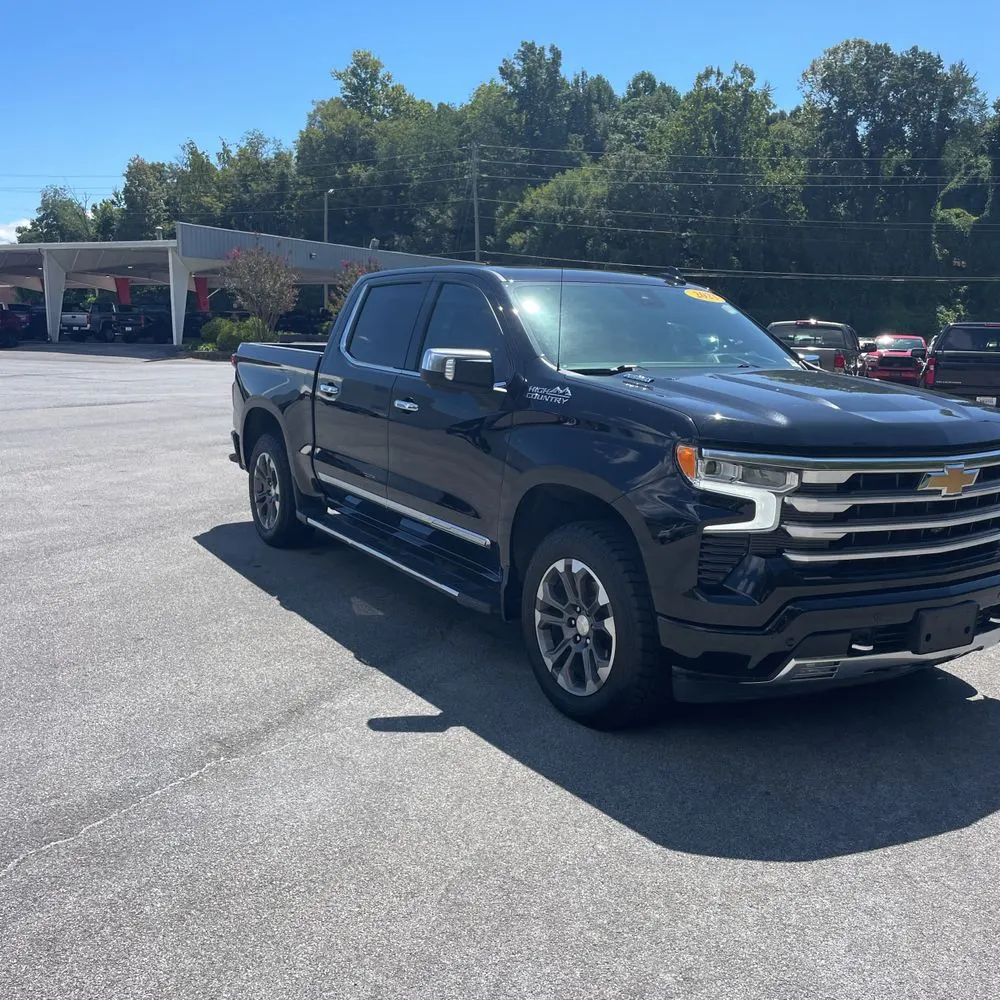 2023 Chevrolet Silverado 1500 High Country