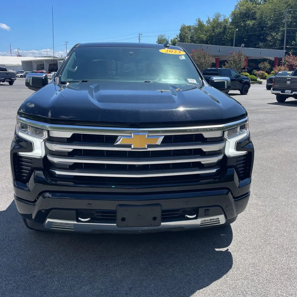 2023 Chevrolet Silverado 1500 High Country