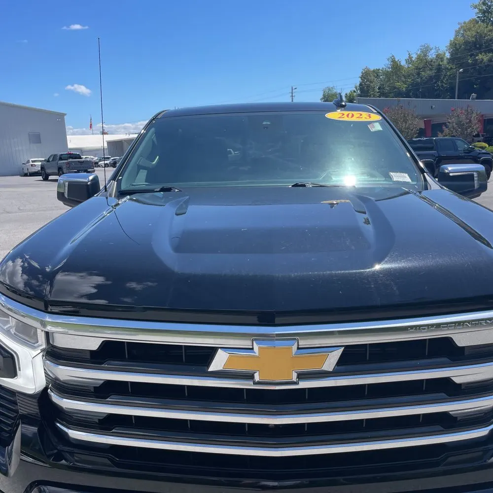 2023 Chevrolet Silverado 1500 High Country