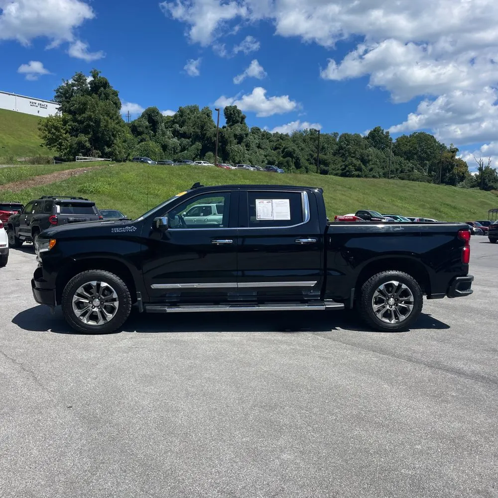 2023 Chevrolet Silverado 1500 High Country