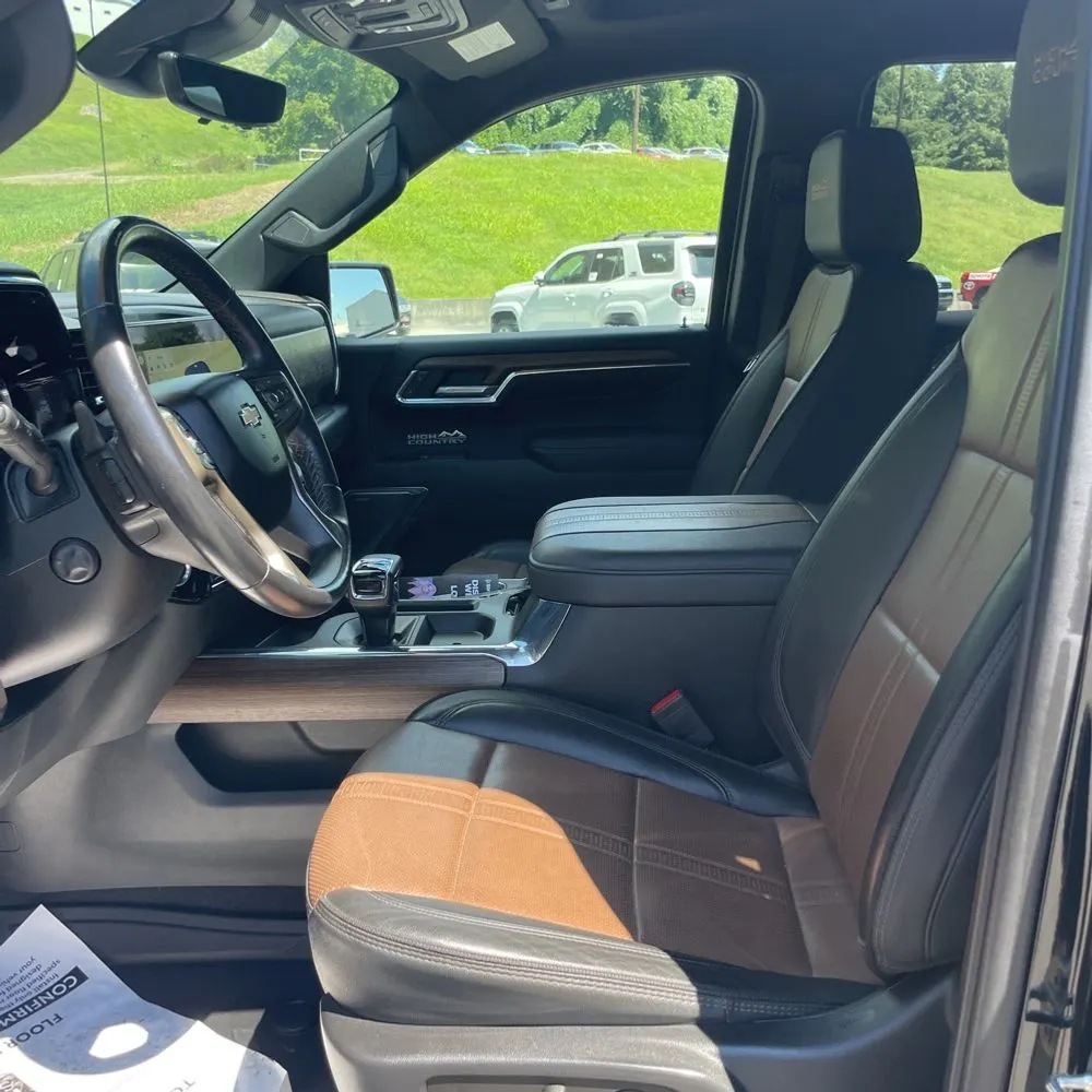 2023 Chevrolet Silverado 1500 High Country