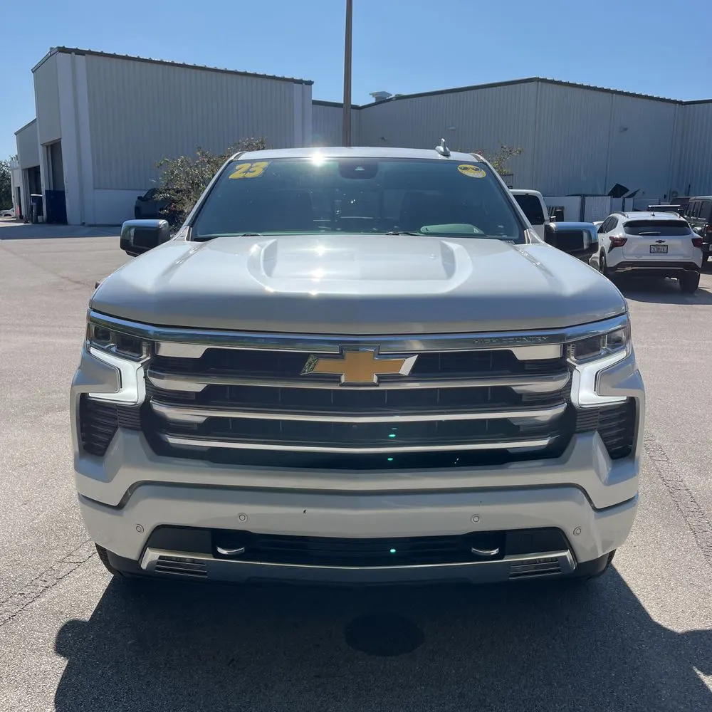 2023 Chevrolet Silverado 1500 High Country