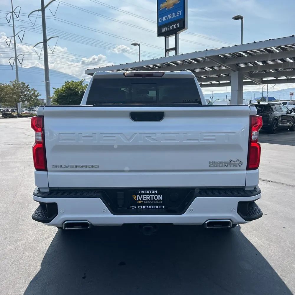 2022 Chevrolet Silverado 1500 High Country