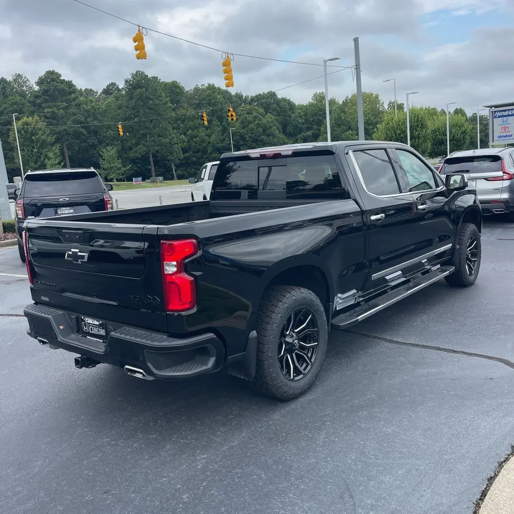 2024 Chevrolet Silverado 1500 High Country