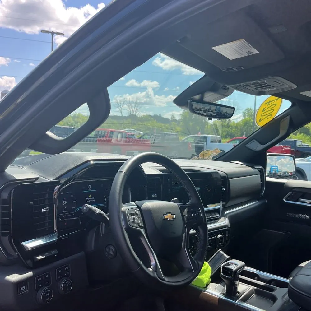 2024 Chevrolet Silverado 1500 High Country