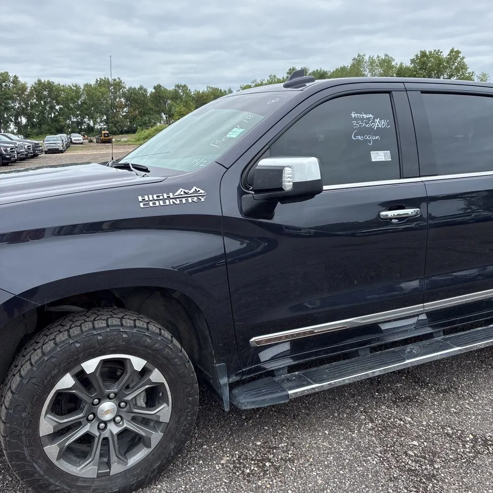 2022 Chevrolet Silverado 1500 High Country