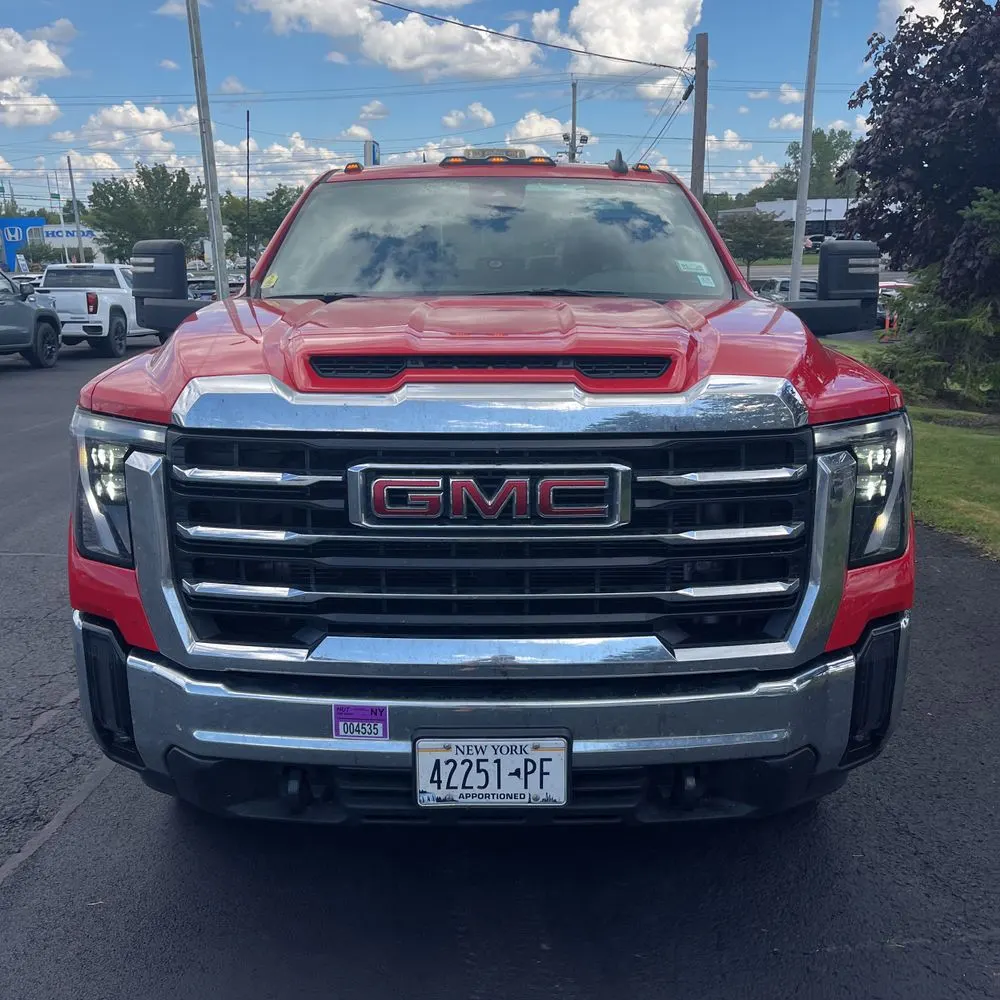 2025 GMC Sierra 3500HD CC SLE