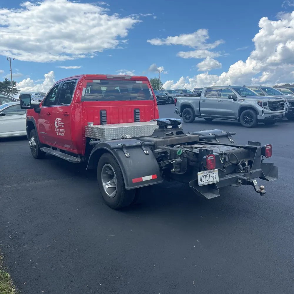2025 GMC Sierra 3500HD CC SLE