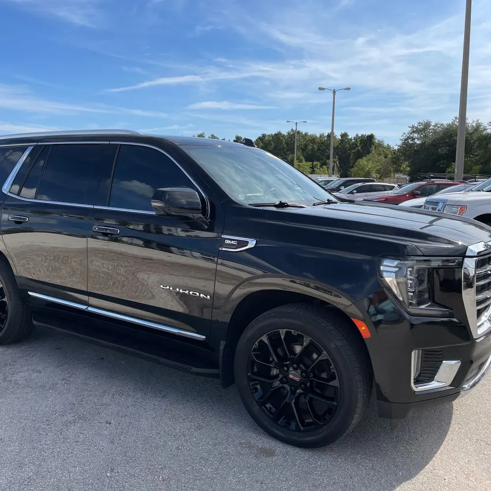 2022 GMC Yukon SLT