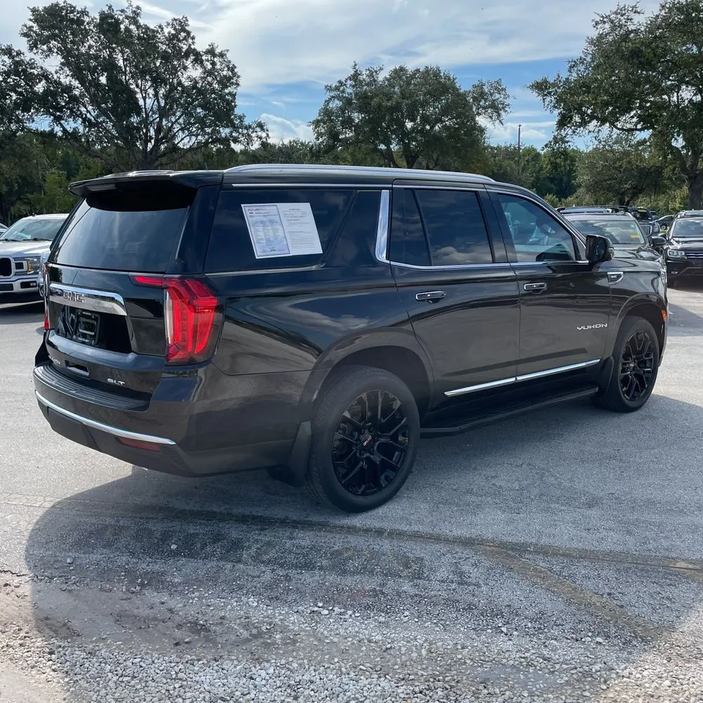 2022 GMC Yukon SLT