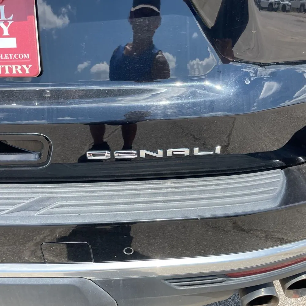 2021 GMC Yukon Denali