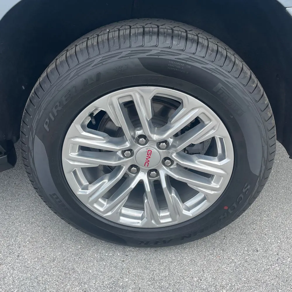 2022 GMC Yukon XL SLT