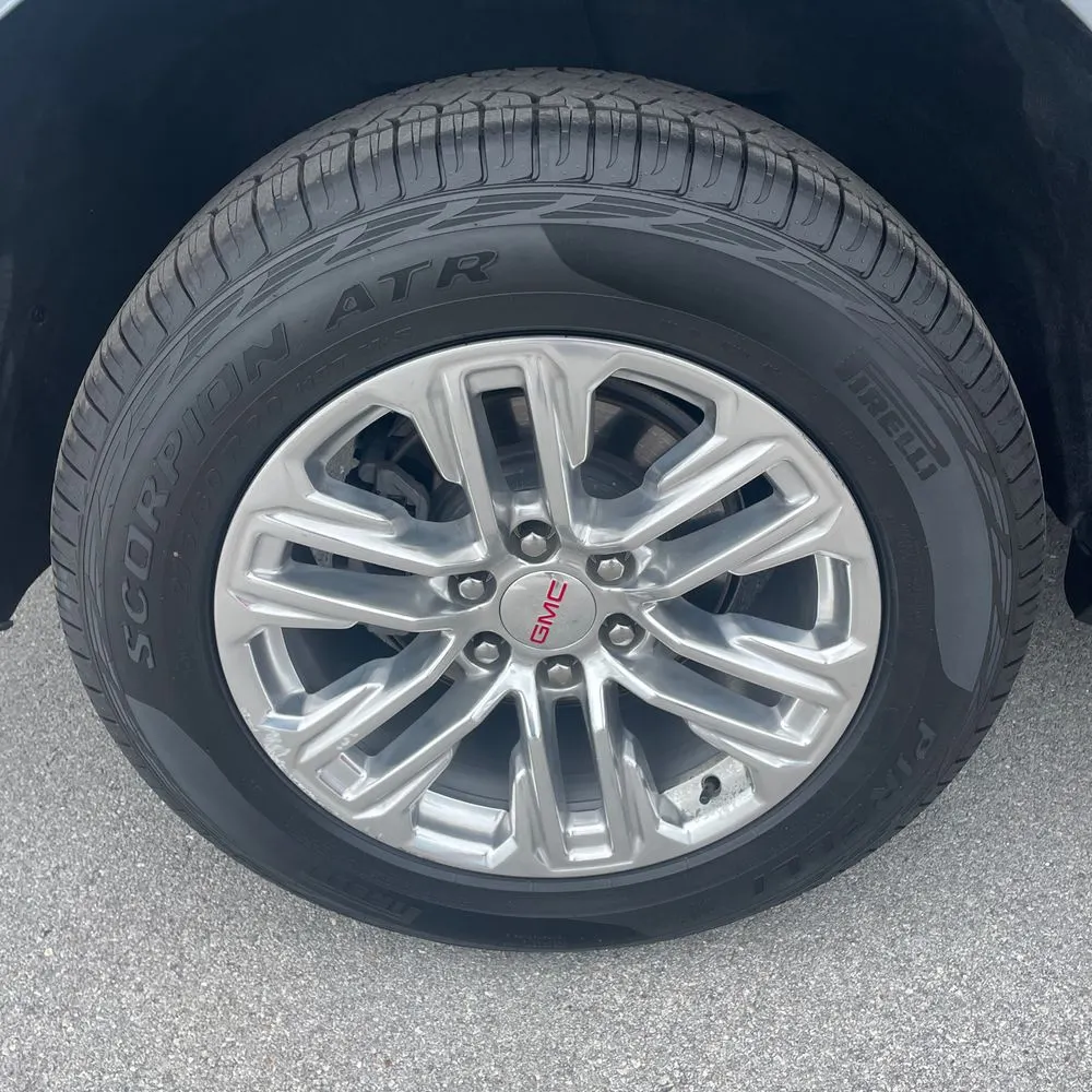 2022 GMC Yukon XL SLT