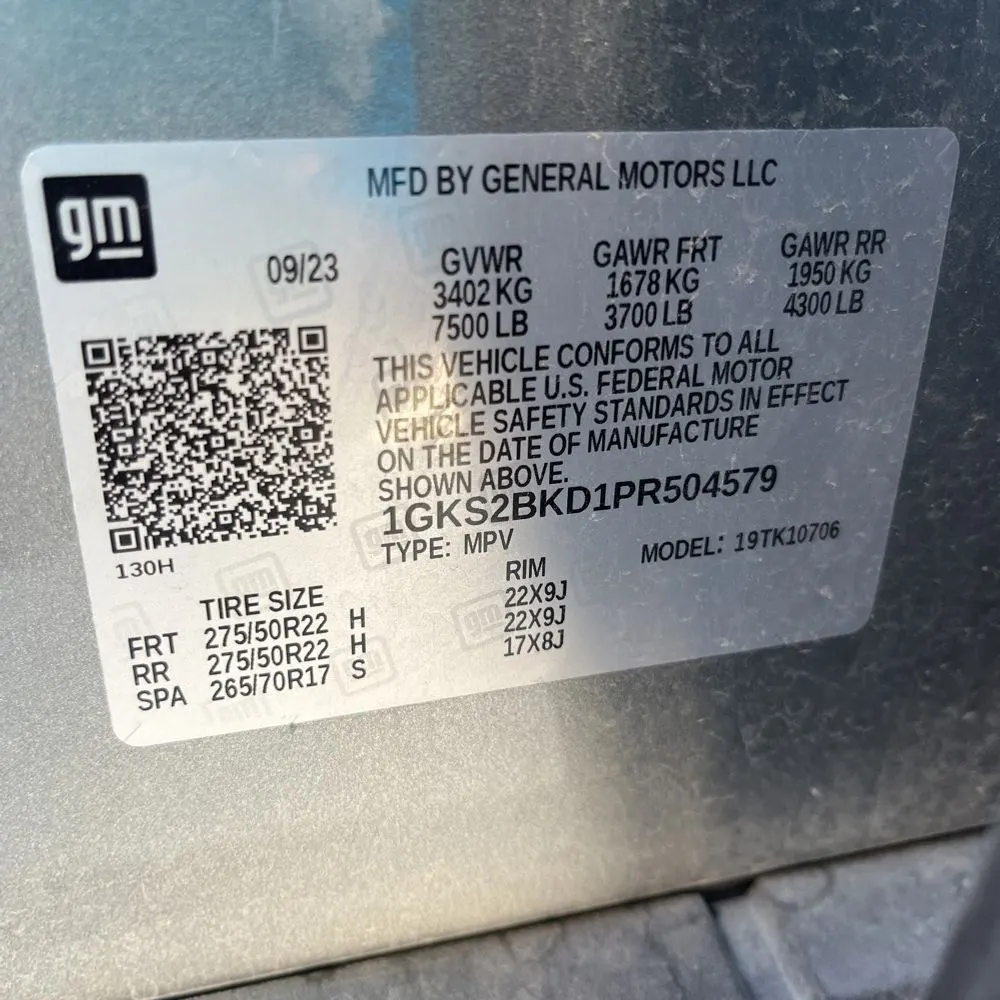 2023 GMC Yukon SLT