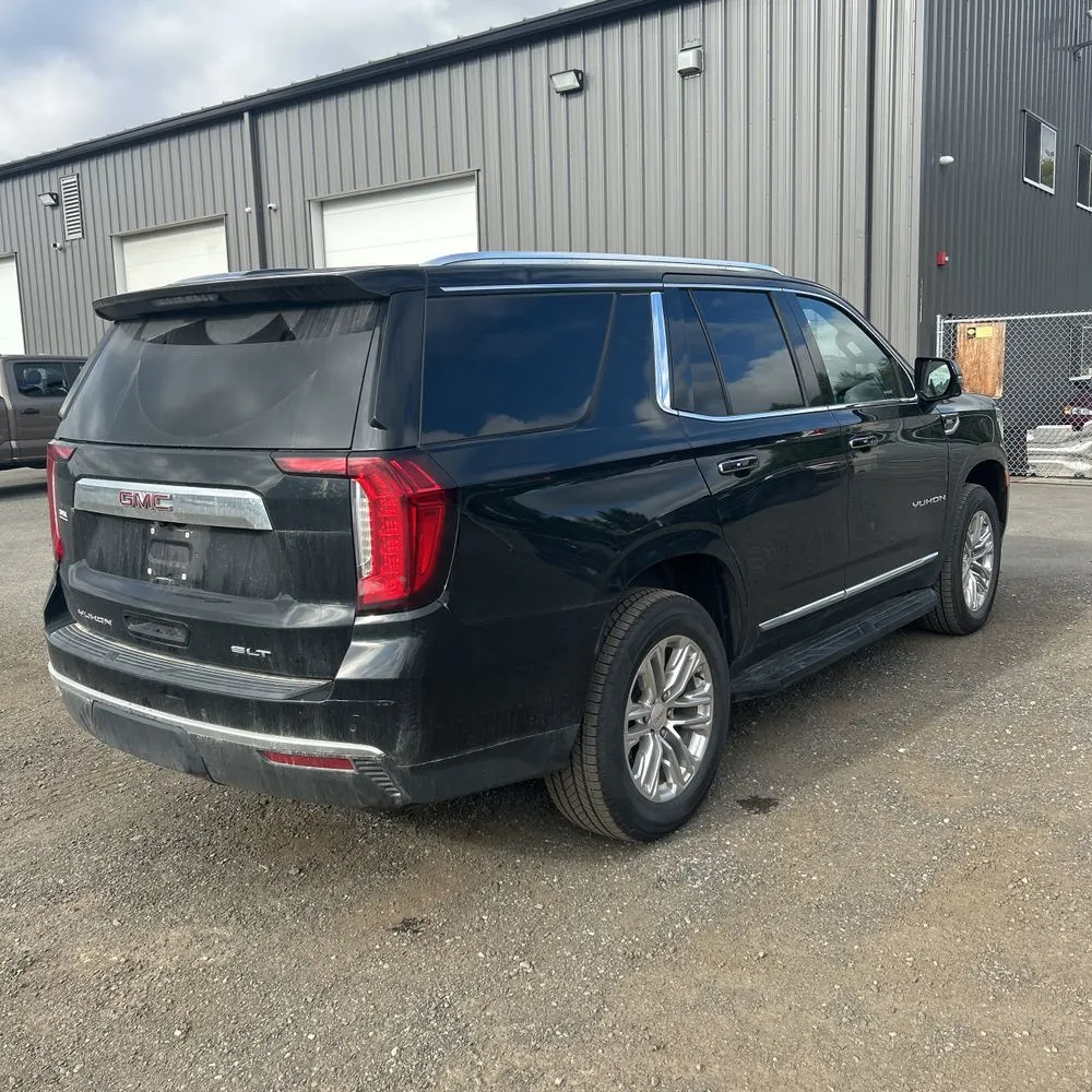 2022 GMC Yukon SLT