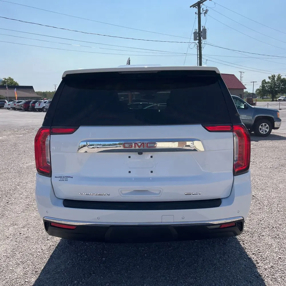 2022 GMC Yukon SLT