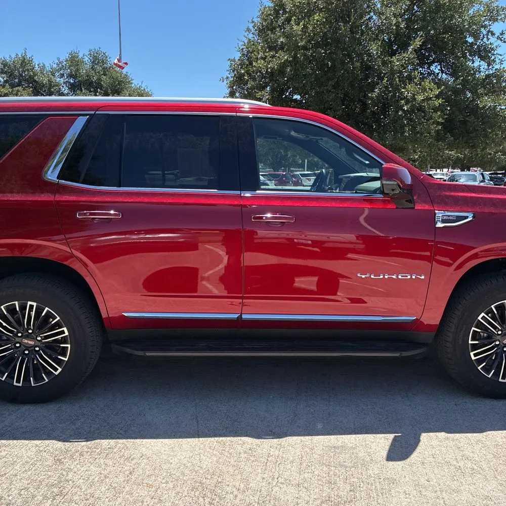 2025 GMC Yukon Elevation