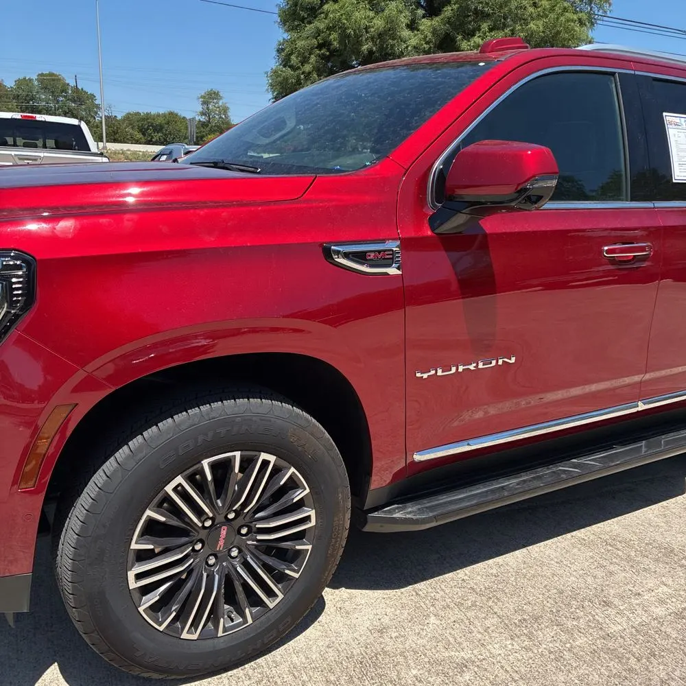 2025 GMC Yukon Elevation