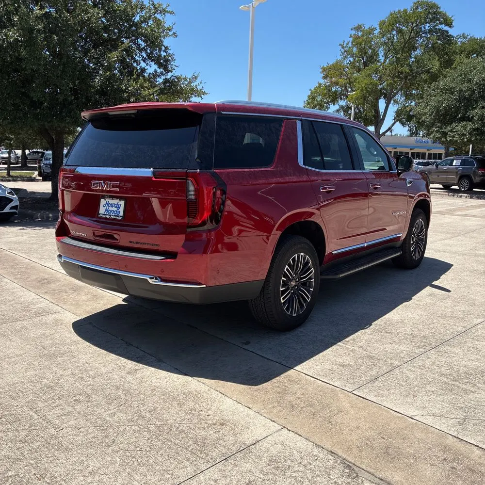 2025 GMC Yukon Elevation