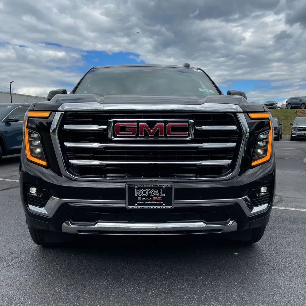 2025 GMC Yukon Elevation