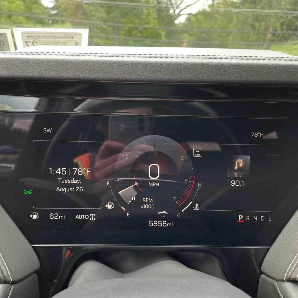 2025 GMC Yukon Elevation