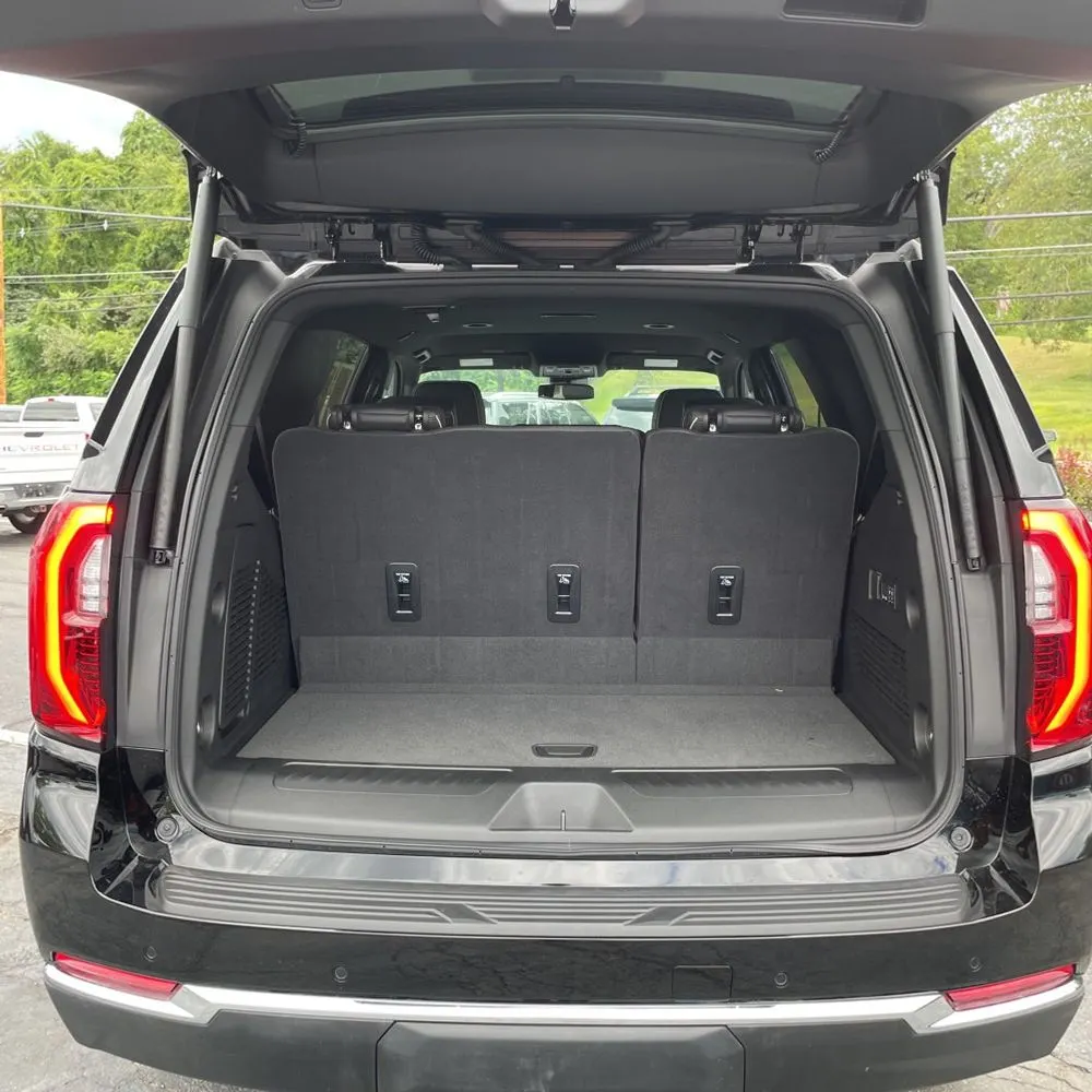 2025 GMC Yukon Elevation