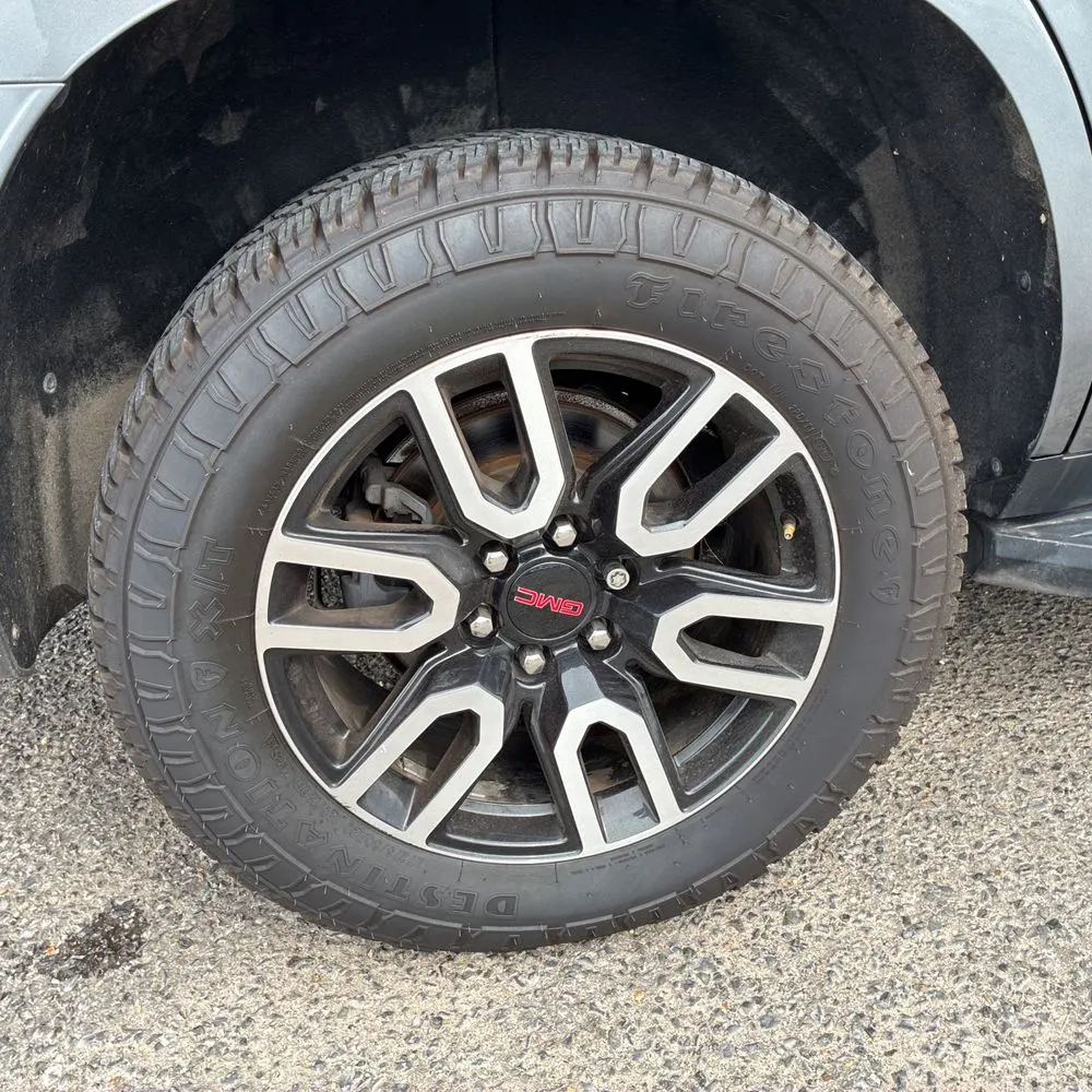 2021 GMC Yukon AT4