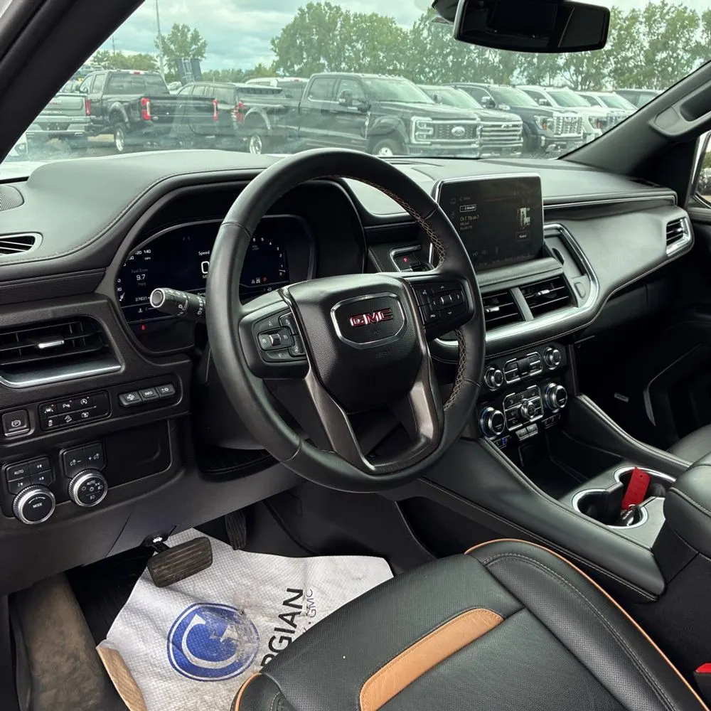 2023 GMC Yukon AT4