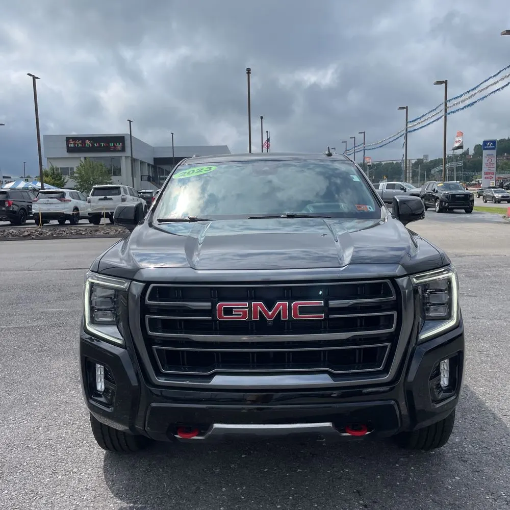 2023 GMC Yukon AT4