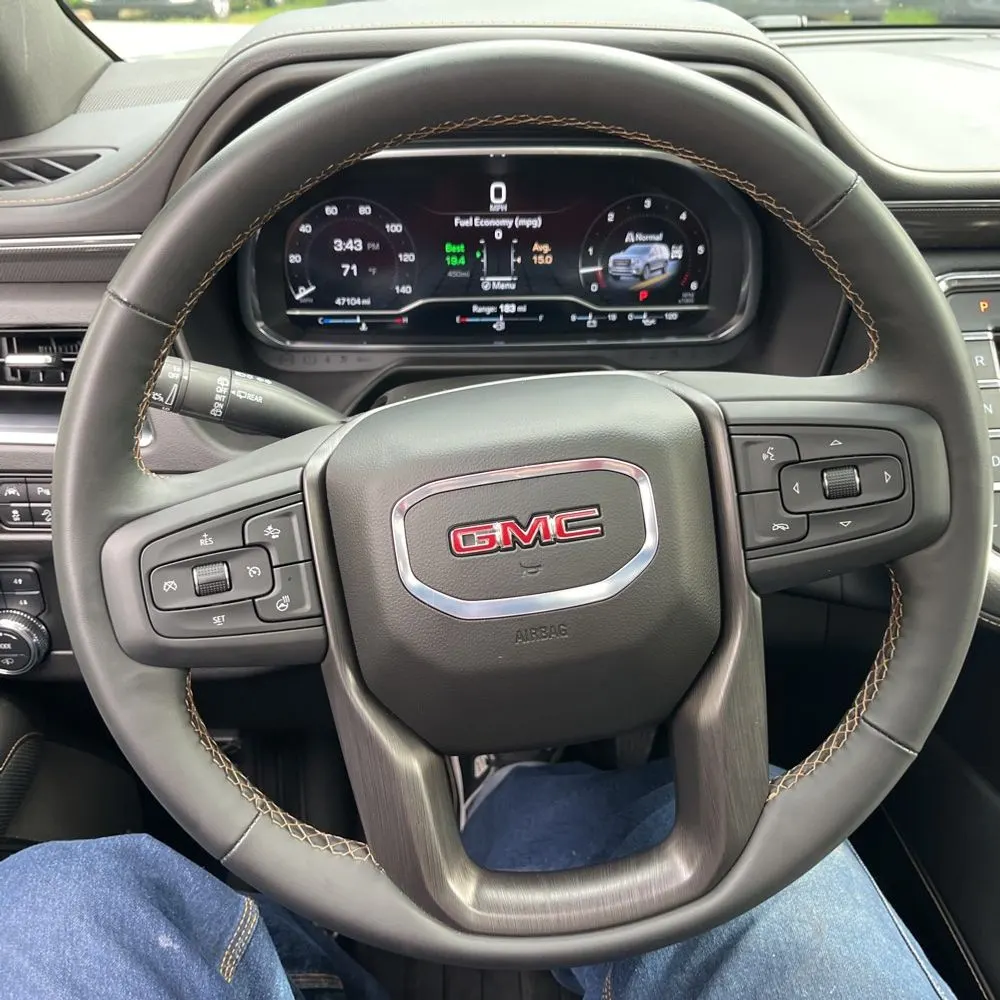 2024 GMC Yukon AT4