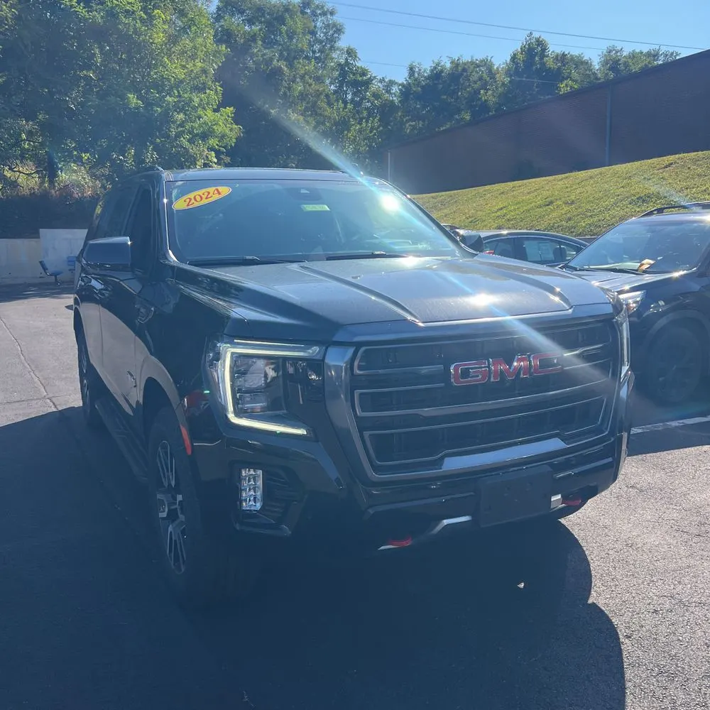 2024 GMC Yukon AT4