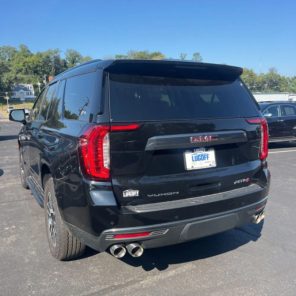 2024 GMC Yukon AT4