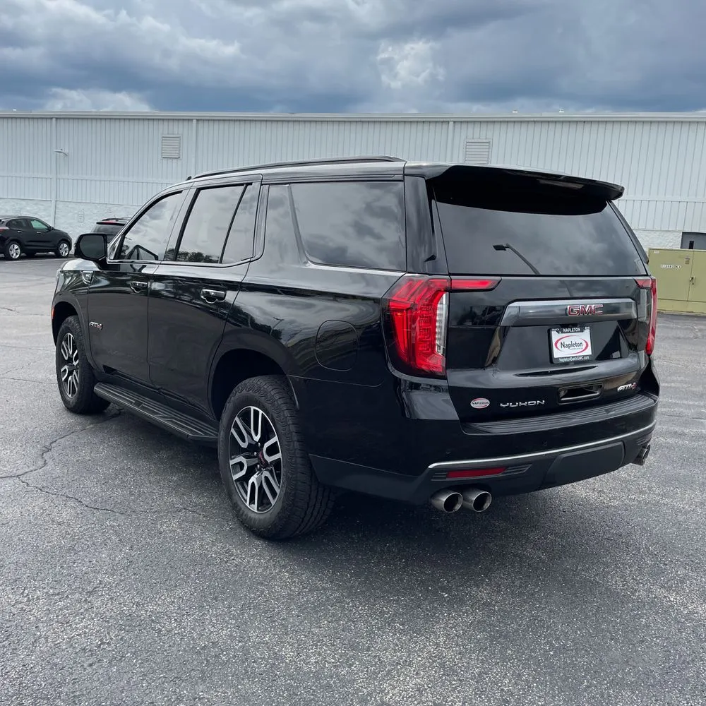 2024 GMC Yukon AT4