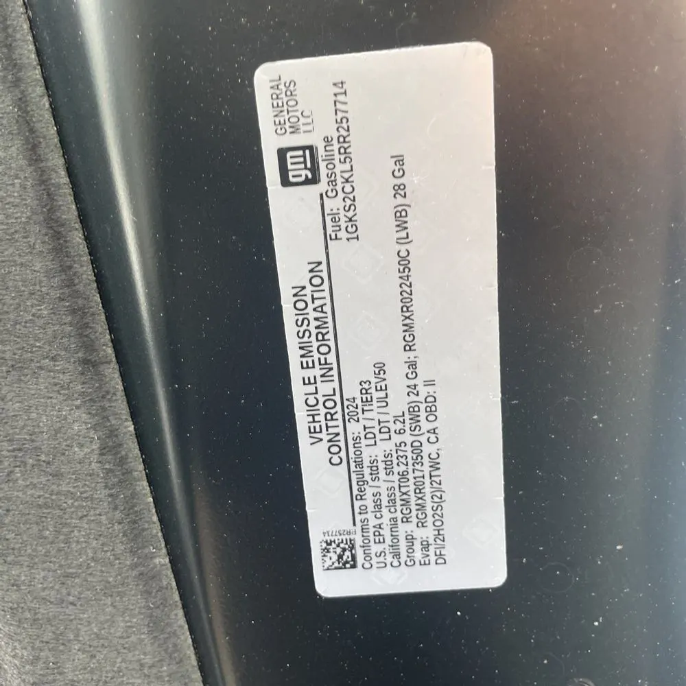 2024 GMC Yukon AT4