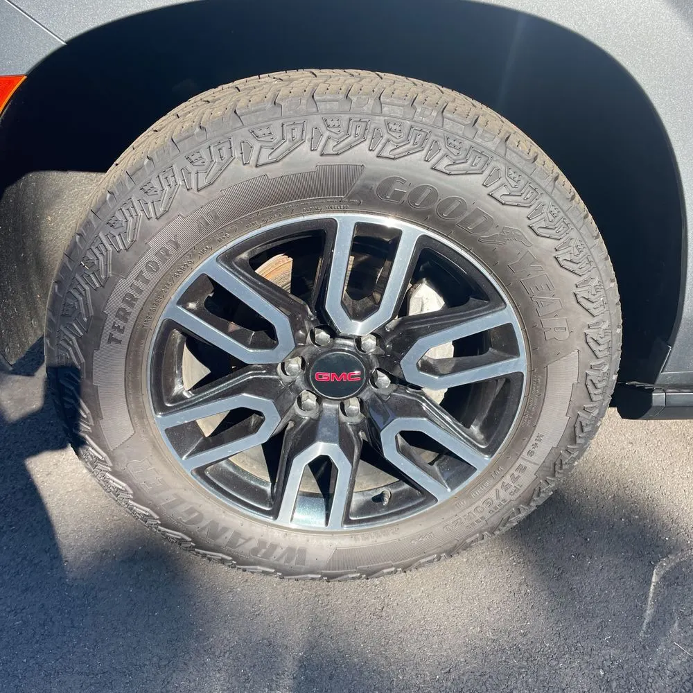 2023 GMC Yukon AT4