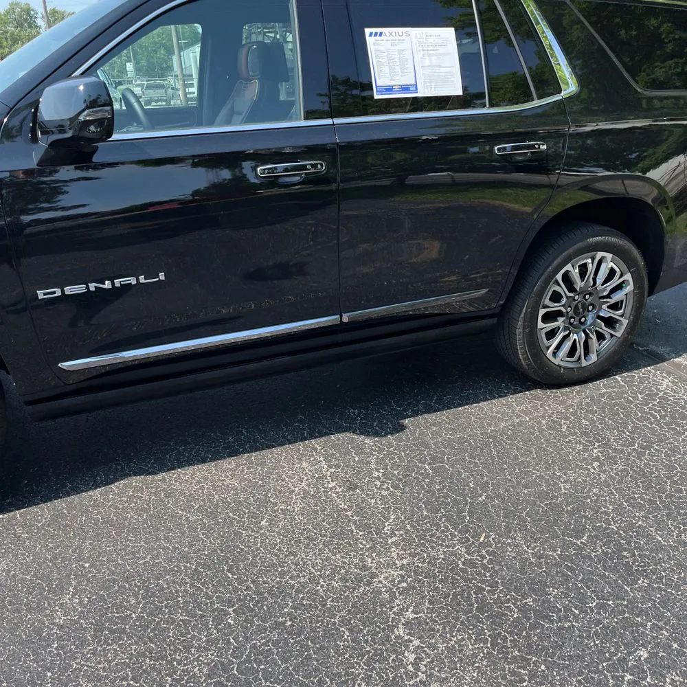 2024 GMC Yukon Denali Ultimate