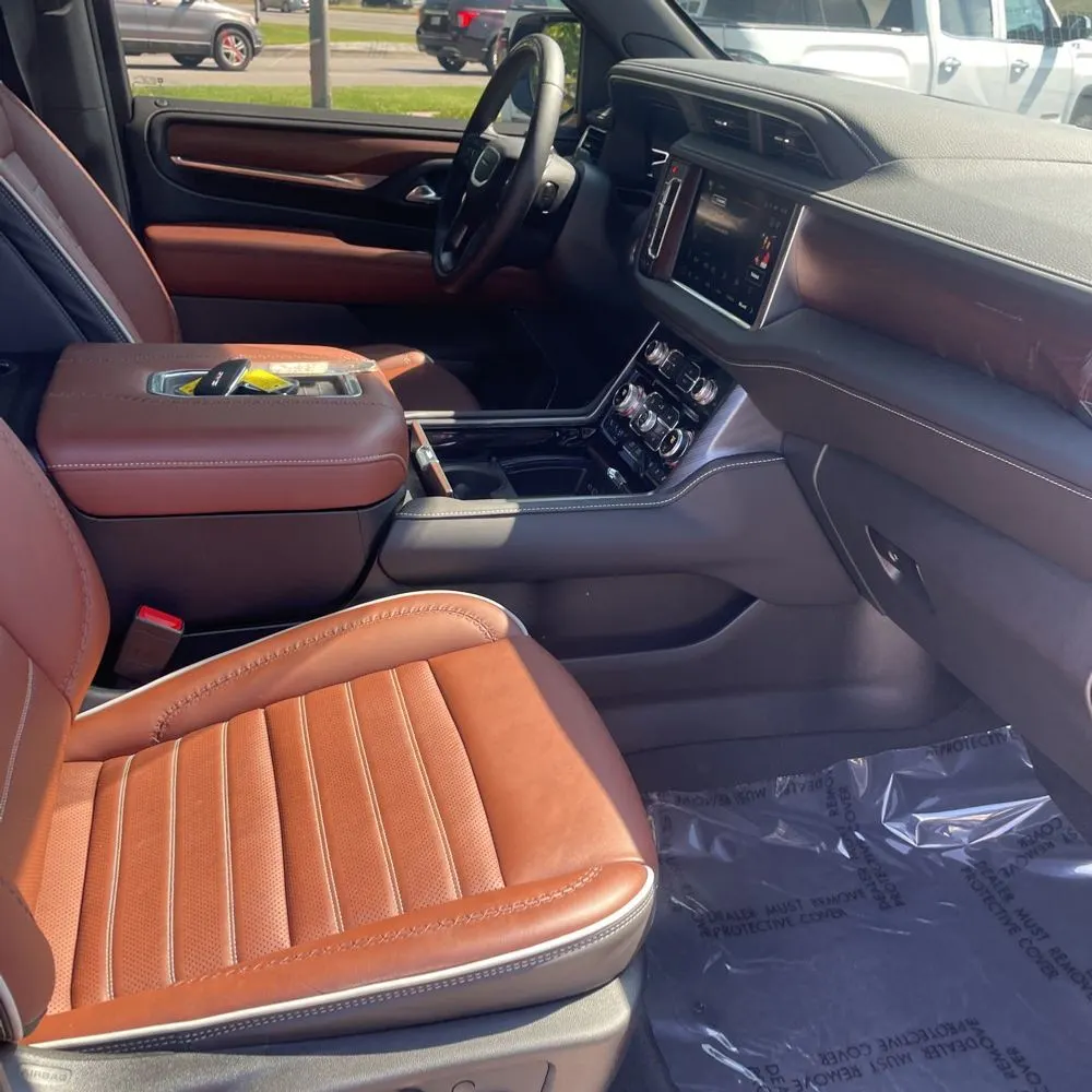 2024 GMC Yukon Denali Ultimate