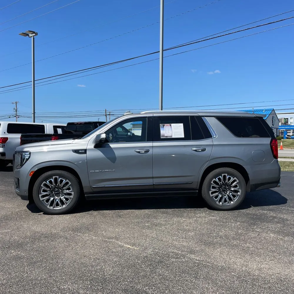 2023 GMC Yukon Denali Ultimate