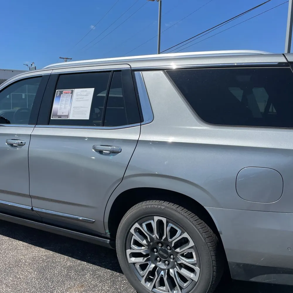 2023 GMC Yukon Denali Ultimate