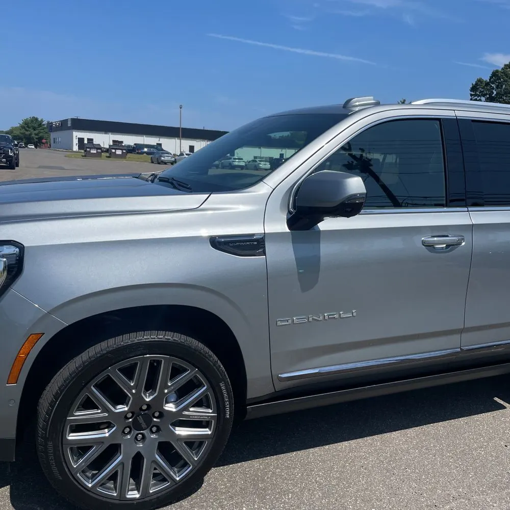 2025 GMC Yukon Denali Ultimate