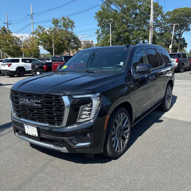 2025 GMC Yukon Denali Ultimate