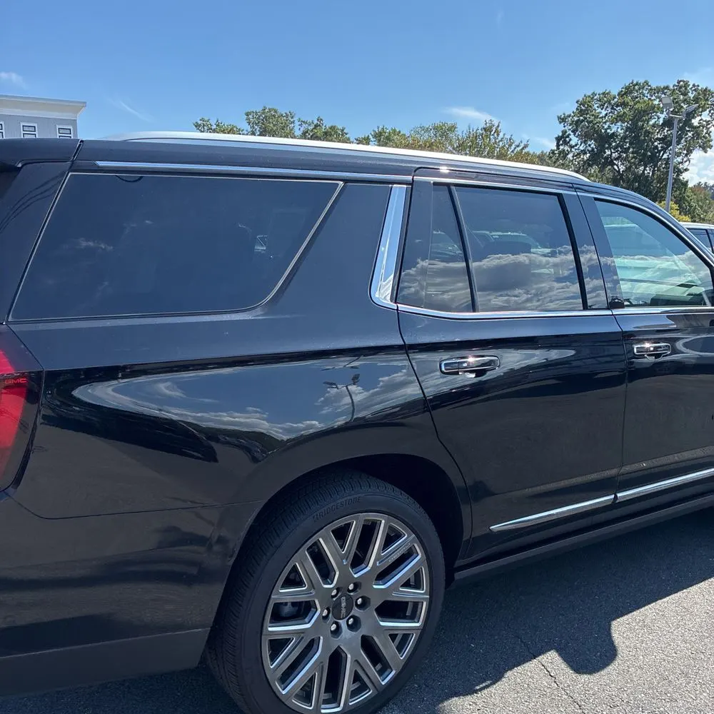 2025 GMC Yukon Denali Ultimate