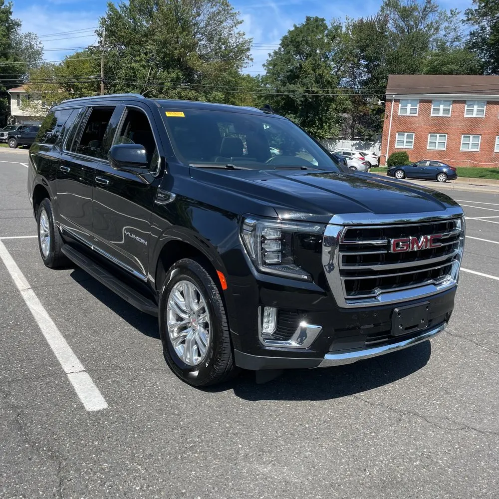 2023 GMC Yukon XL SLT