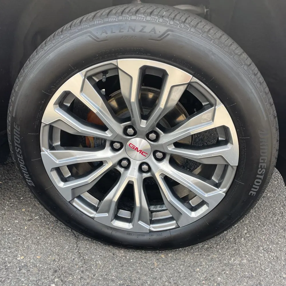2024 GMC Yukon XL Denali