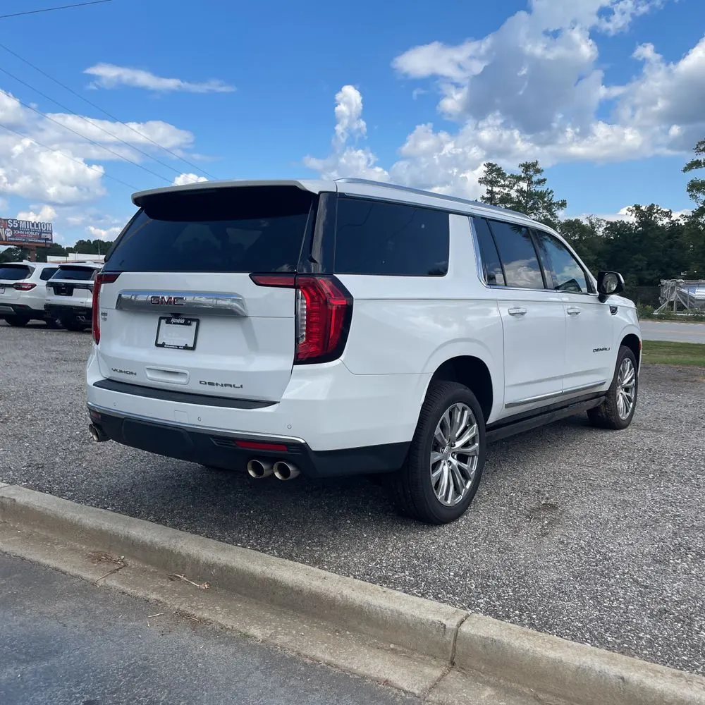 2023 GMC Yukon XL Denali